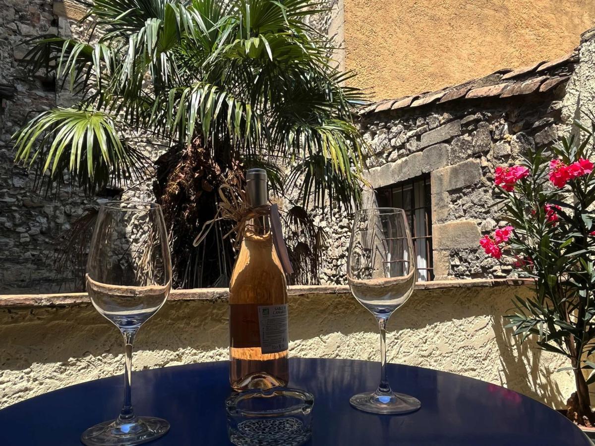Studio Avec Terrasse Sur Cour, Authentique, Calme Avignon Eksteriør billede