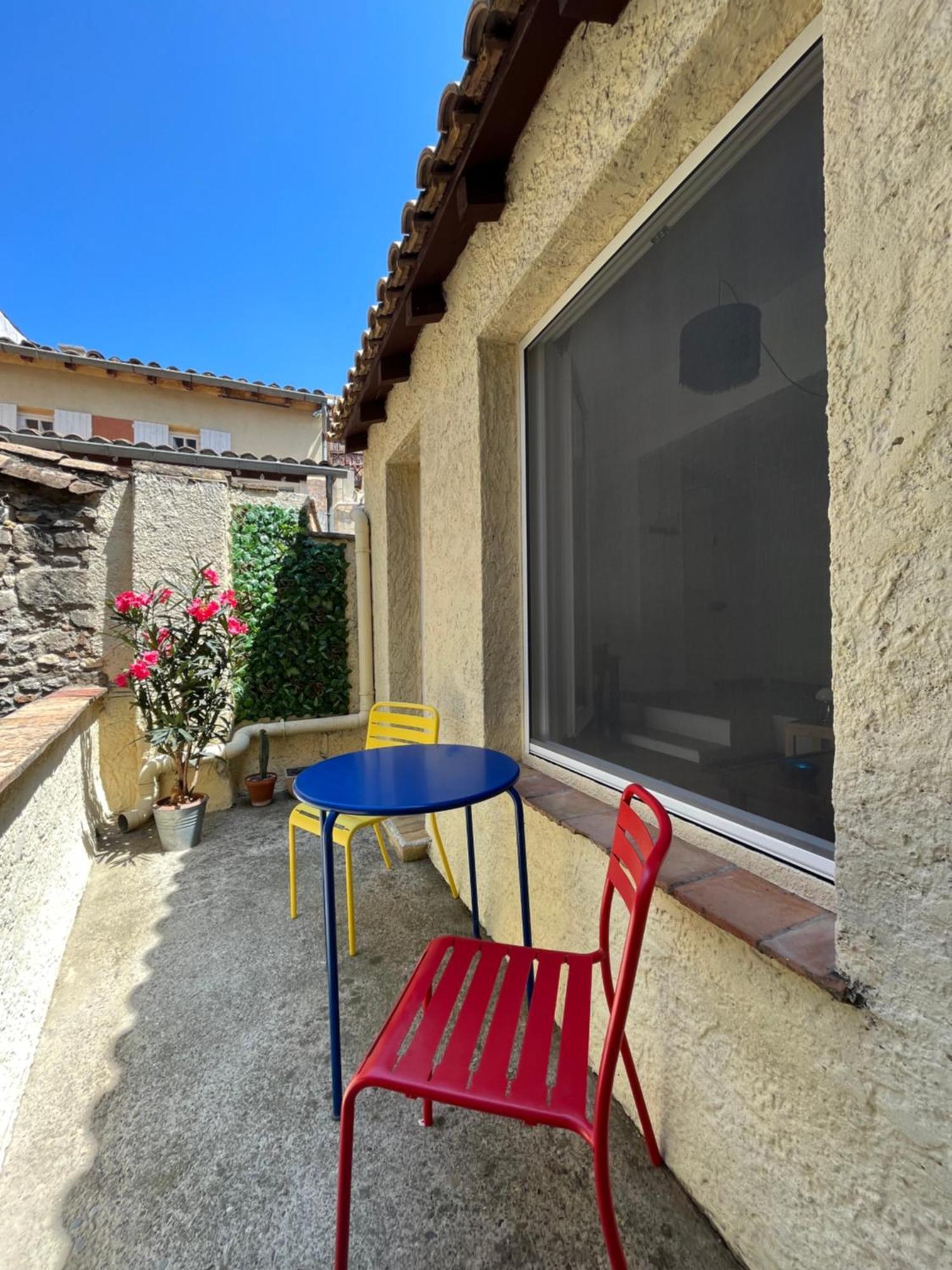 Studio Avec Terrasse Sur Cour, Authentique, Calme Avignon Eksteriør billede